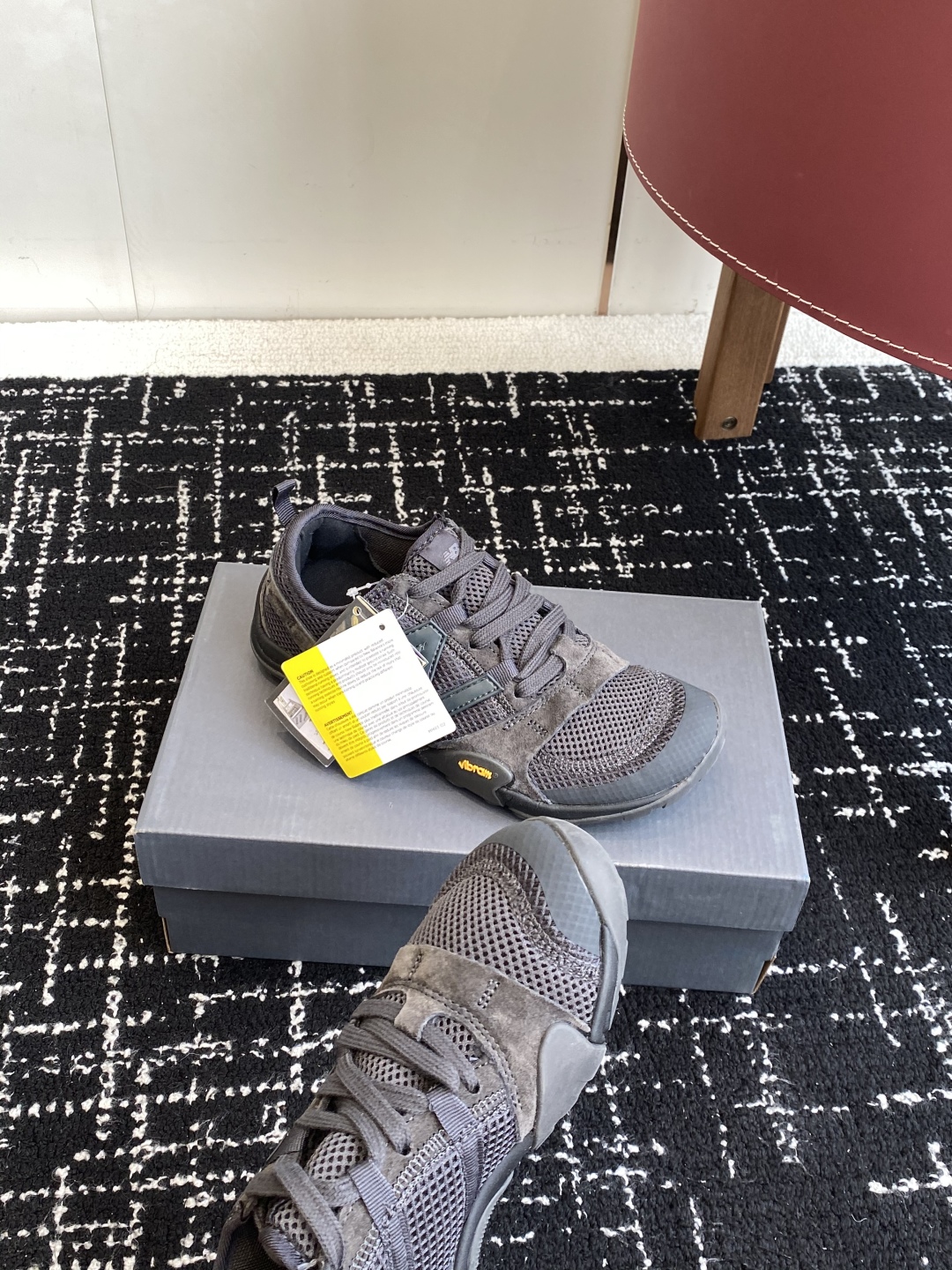 代购级
25年夏季新款 New Balance NB MT10O 网面薄底赤足鞋 薄系扁鞋风 防滑耐磨 