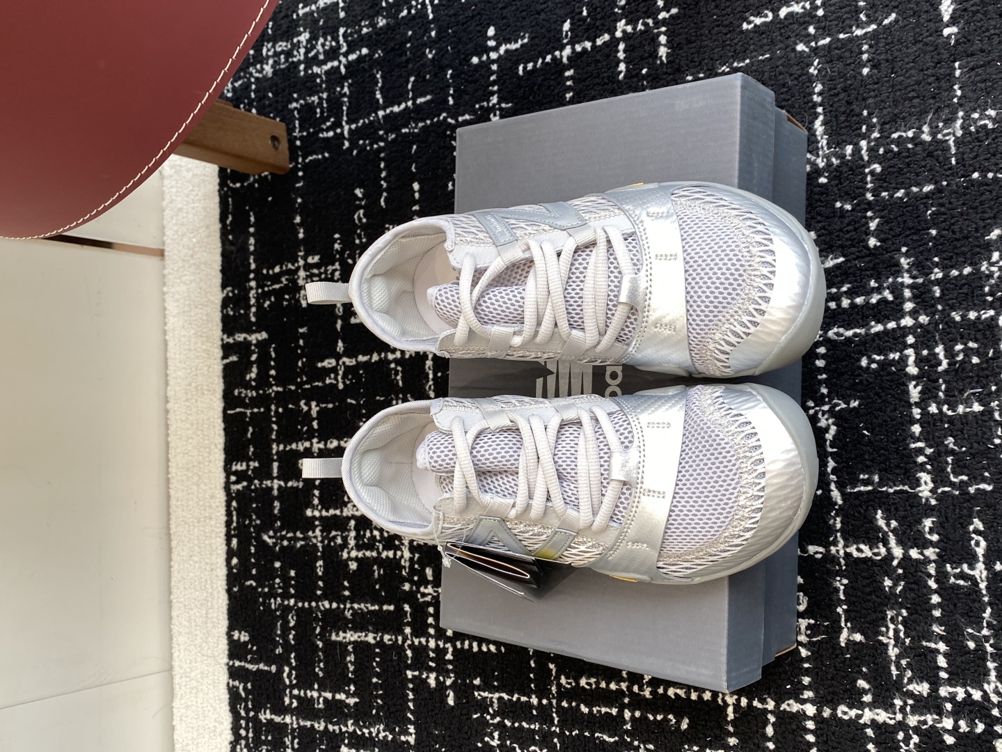 代购级
25年夏季新款 New Balance NB MT10O 网面薄底赤足鞋 薄系扁鞋风 防滑耐磨 