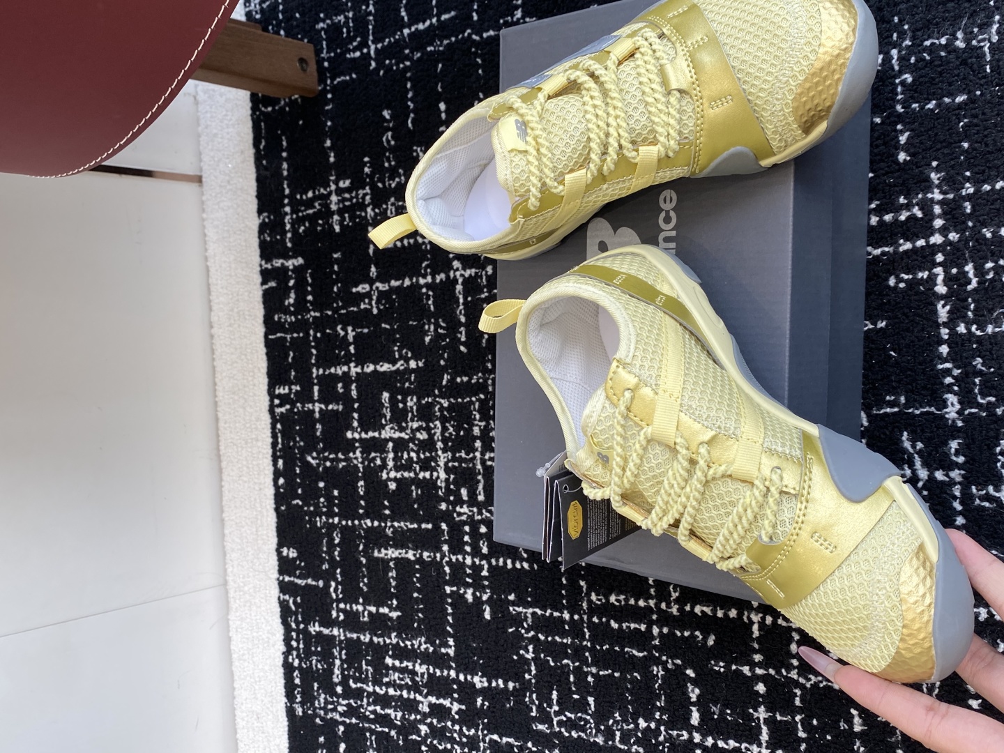 代购级
25年夏季新款 New Balance NB MT10O 网面薄底赤足鞋 薄系扁鞋风 防滑耐磨 