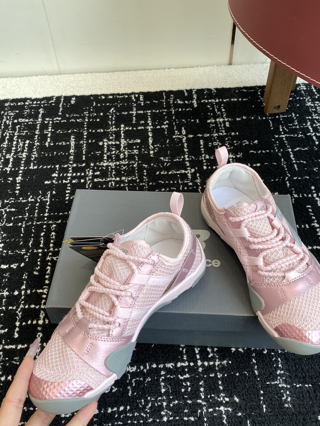 代购级
25年夏季新款 New Balance NB MT10O 网面薄底赤足鞋 薄系扁鞋风 防滑耐磨 