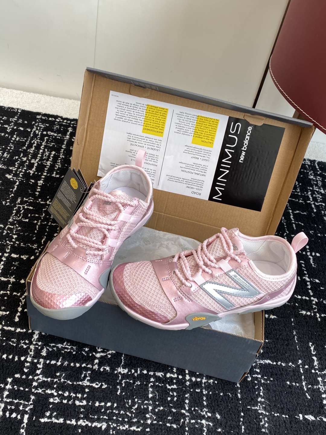 代购级
25年夏季新款 New Balance NB MT10O 网面薄底赤足鞋 薄系扁鞋风 防滑耐磨 