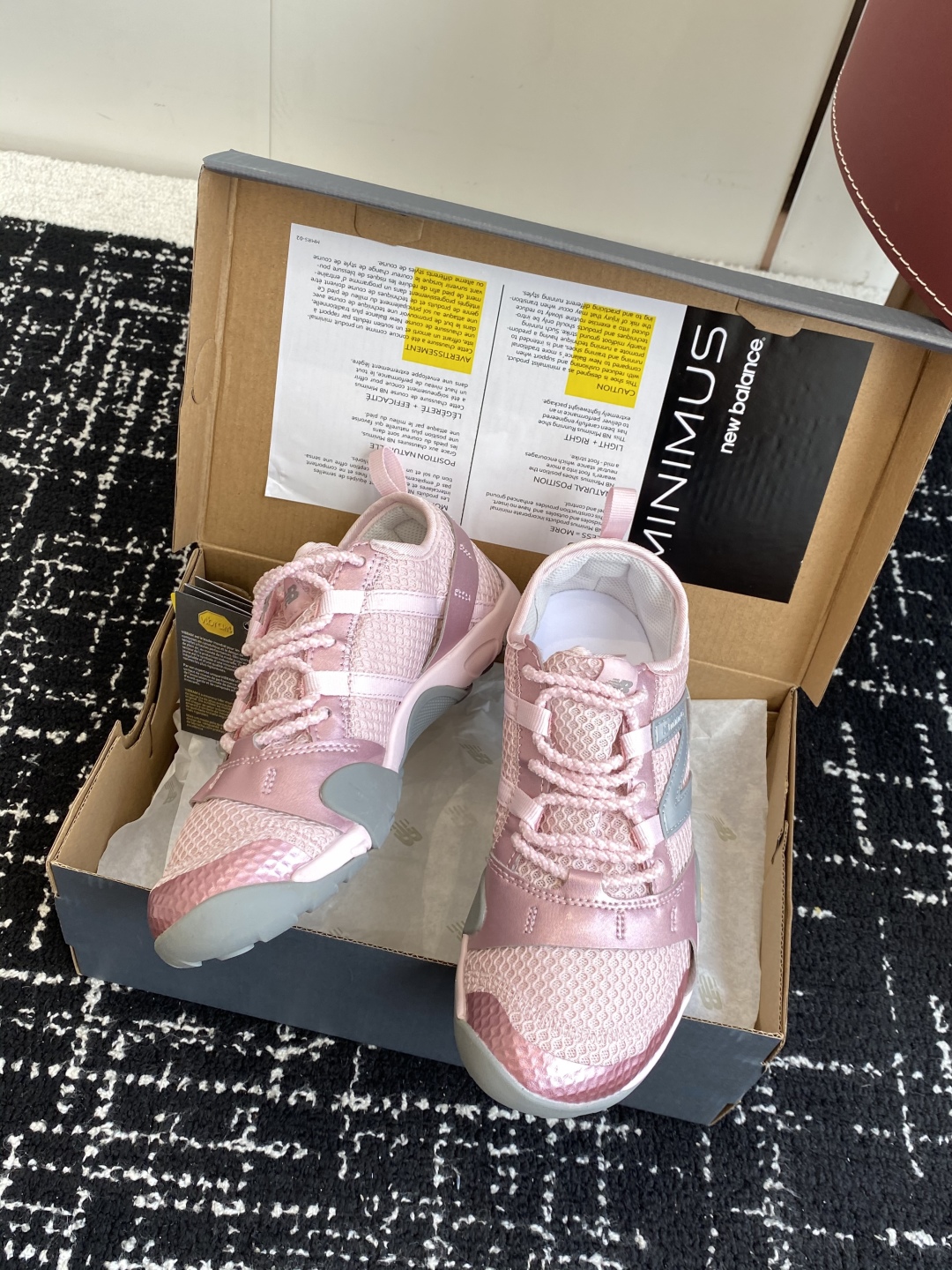 代购级
25年夏季新款 New Balance NB MT10O 网面薄底赤足鞋 薄系扁鞋风 防滑耐磨 
