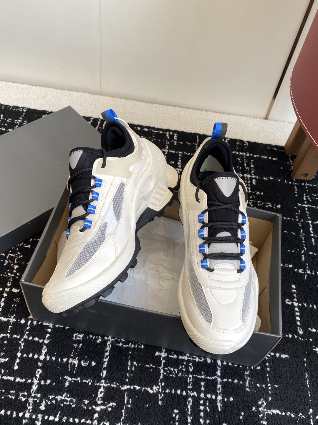 ECCO Sports Shoes with BIOM Kinetic Technology for Comfortable and Stable Footwear