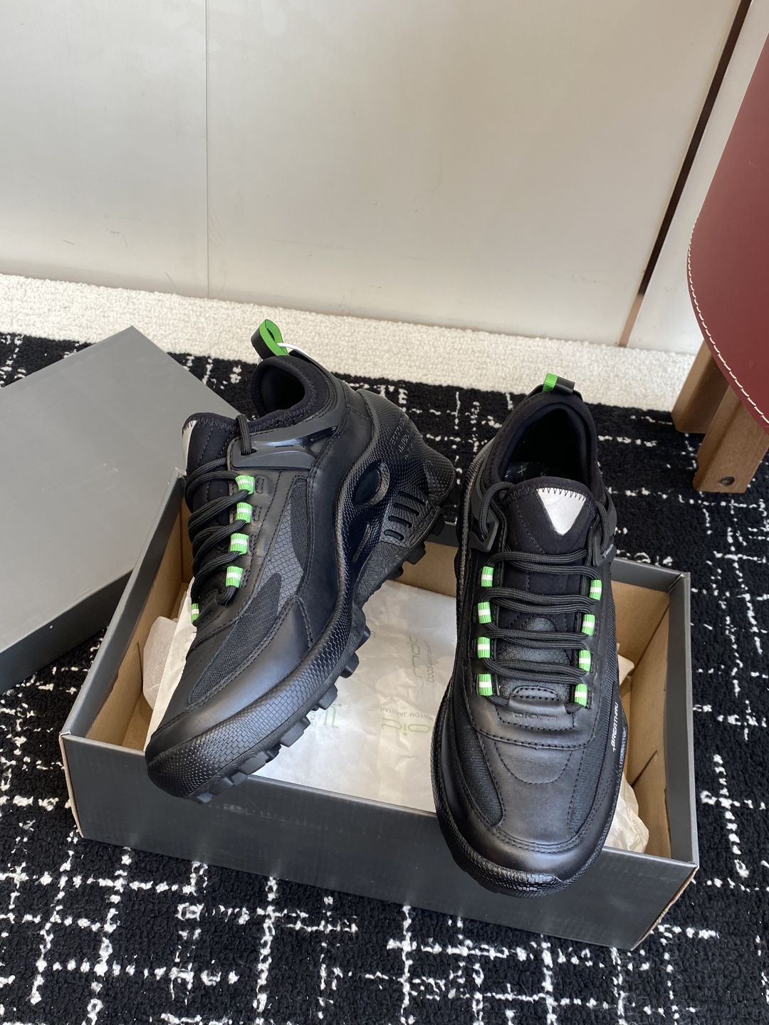 ECCO BIOM Sports Shoes: Comfortable Grid Trails with Natural Kinetic Technology