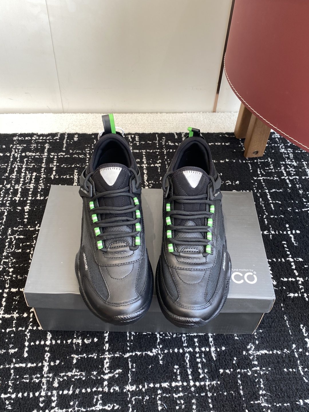 ECCO BIOM Sports Shoes: Comfortable Grid Trails with Natural Kinetic Technology - 图片 2