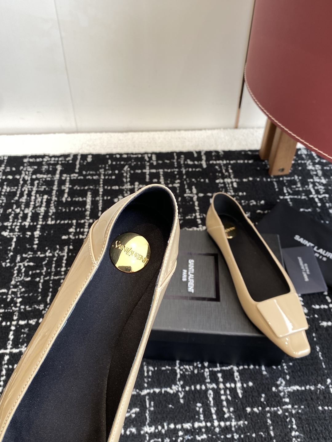 代购级
Saint Laurent 圣罗兰 25 ss秋冬平底秋冬单鞋 

宝藏时髦单品 众多明星超模追