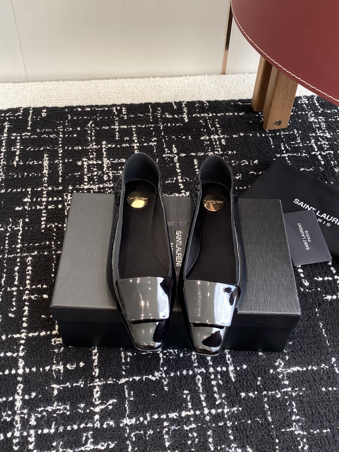 代购级
Saint Laurent 圣罗兰 25 ss秋冬平底秋冬单鞋 

宝藏时髦单品 众多明星超模追