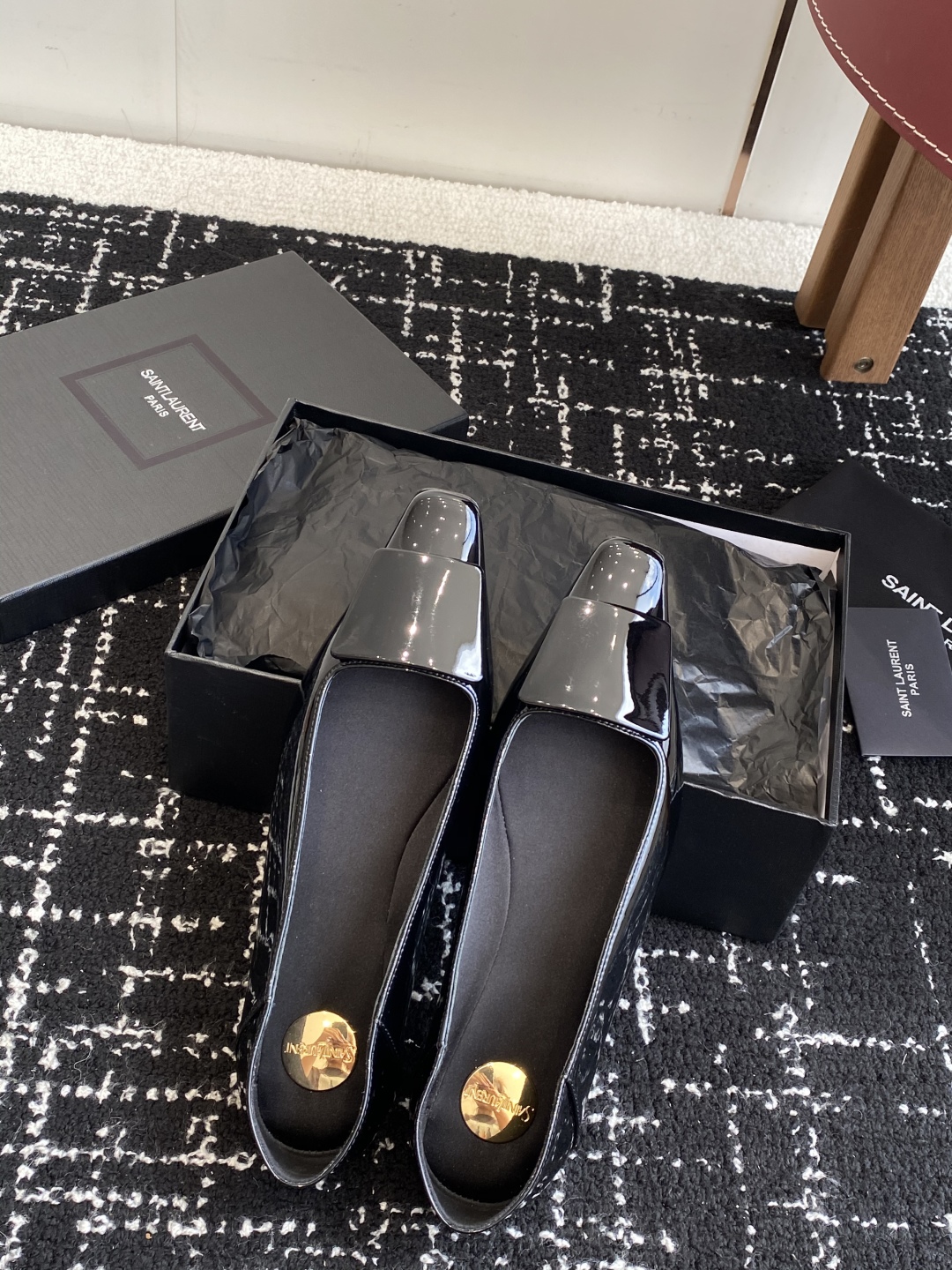 代购级
Saint Laurent 圣罗兰 25 ss秋冬平底秋冬单鞋 

宝藏时髦单品 众多明星超模追