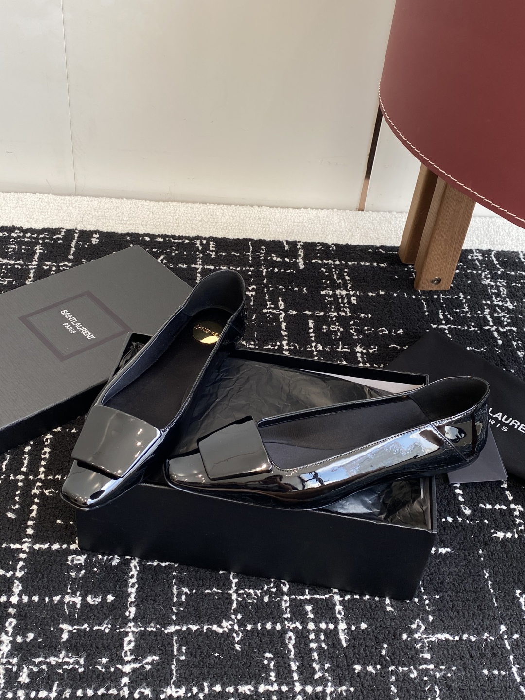 代购级
Saint Laurent 圣罗兰 25 ss秋冬平底秋冬单鞋 

宝藏时髦单品 众多明星超模追