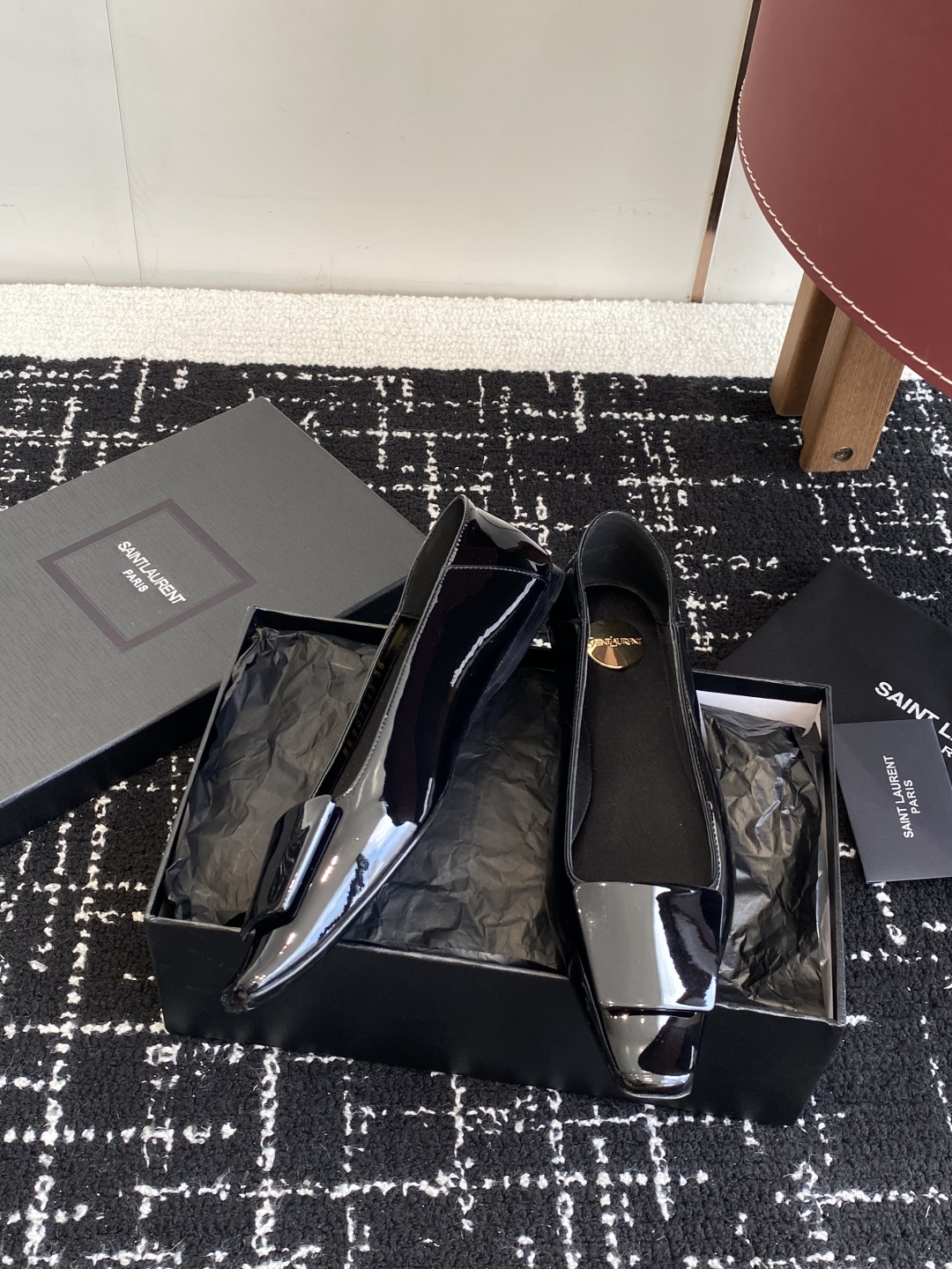 代购级
Saint Laurent 圣罗兰 25 ss秋冬平底秋冬单鞋 

宝藏时髦单品 众多明星超模追
