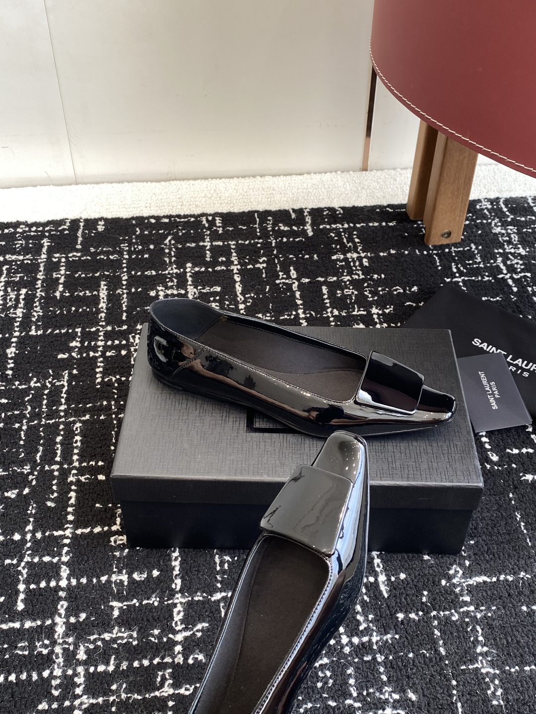 代购级
Saint Laurent 圣罗兰 25 ss秋冬平底秋冬单鞋 

宝藏时髦单品 众多明星超模追