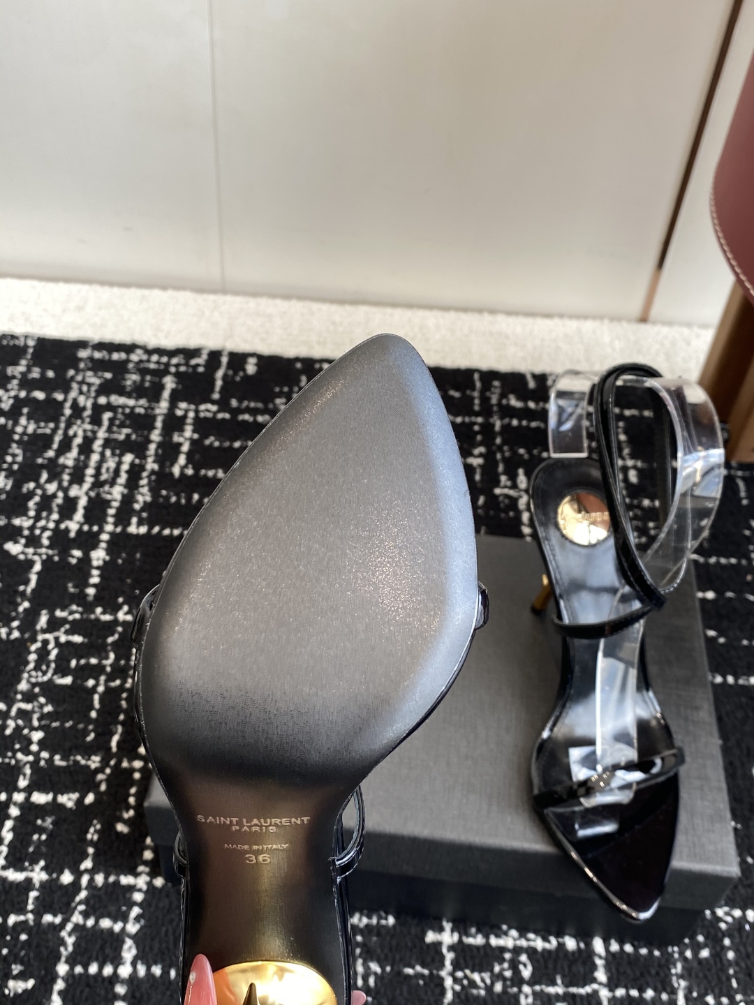 代购级
YSL 圣罗兰 SAINT LAURENT 25ss 春夏 新款凉鞋 

圣罗兰春夏新款 Mel