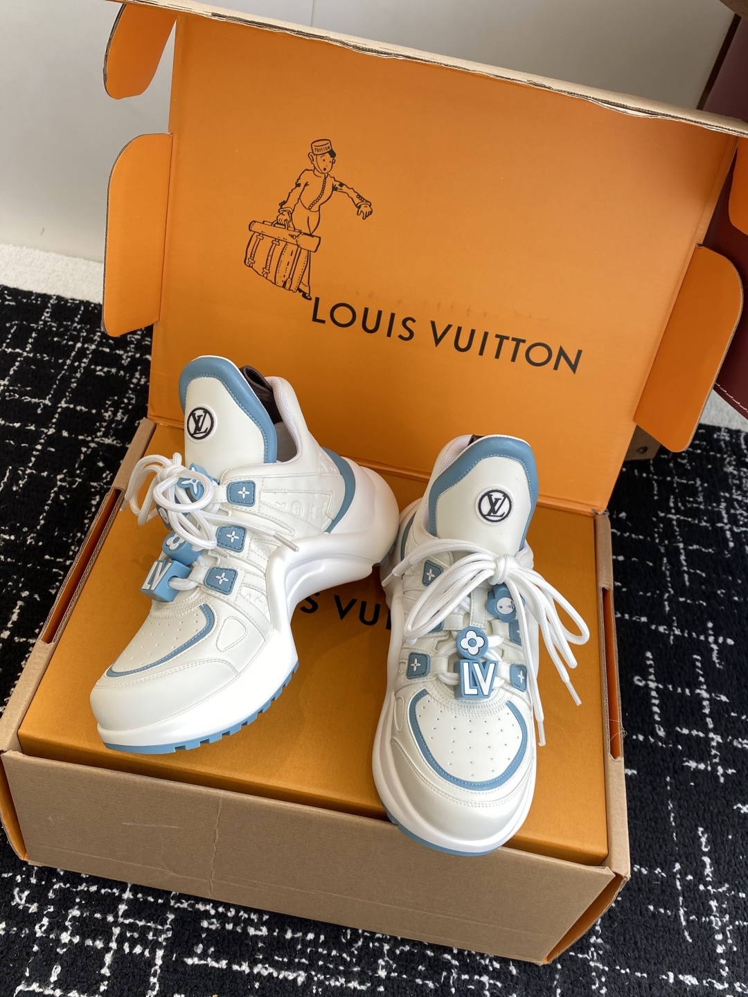 东莞代购级 扣子➕10(官网同步✈️盒包装)
⚠️全新升级Louis Vuitton 路易斯威登 25