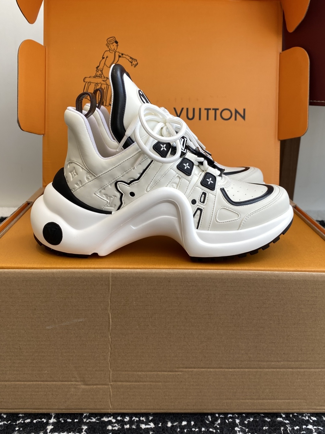 东莞代购级 扣子➕10(官网同步✈️盒包装)
⚠️全新升级Louis Vuitton 路易斯威登 25
