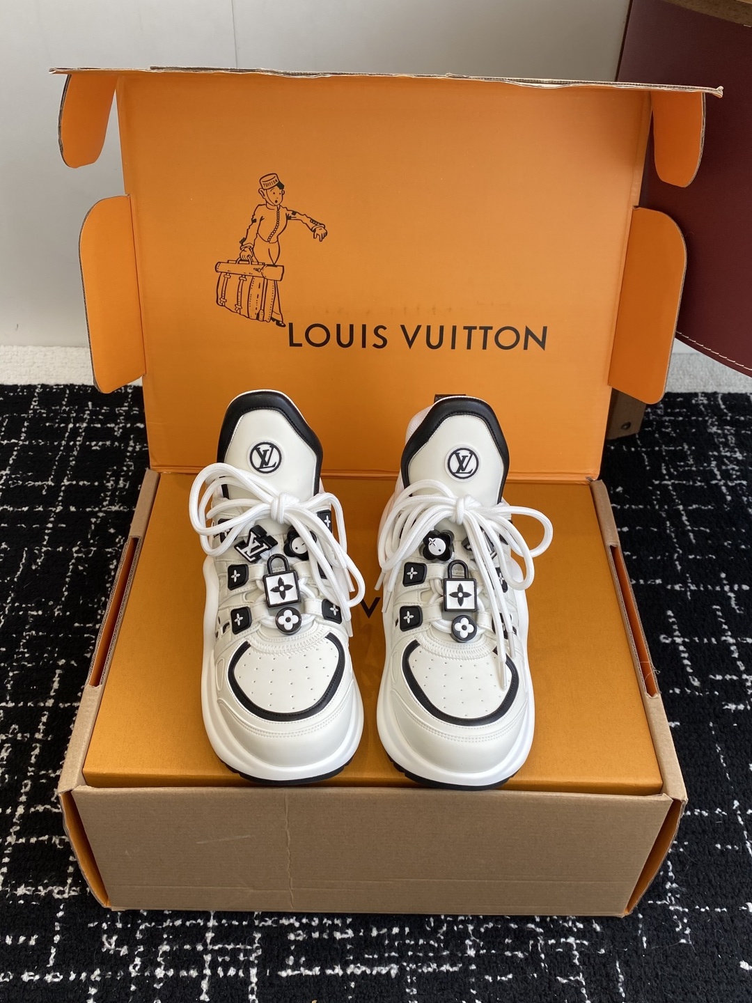 东莞代购级 扣子➕10(官网同步✈️盒包装)
⚠️全新升级Louis Vuitton 路易斯威登 25