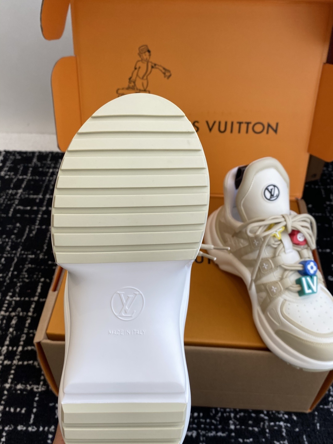 东莞代购级 扣子➕10(官网同步✈️盒包装)
⚠️全新升级Louis Vuitton 路易斯威登 25