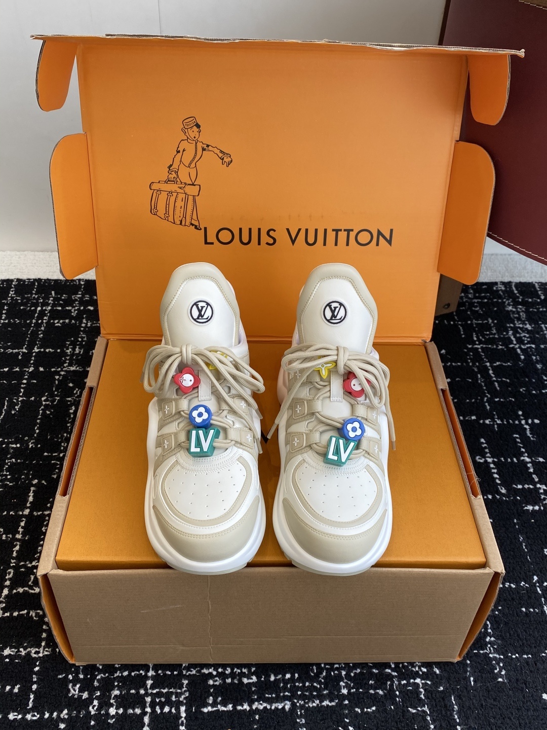 东莞代购级 扣子➕10(官网同步✈️盒包装)
⚠️全新升级Louis Vuitton 路易斯威登 25