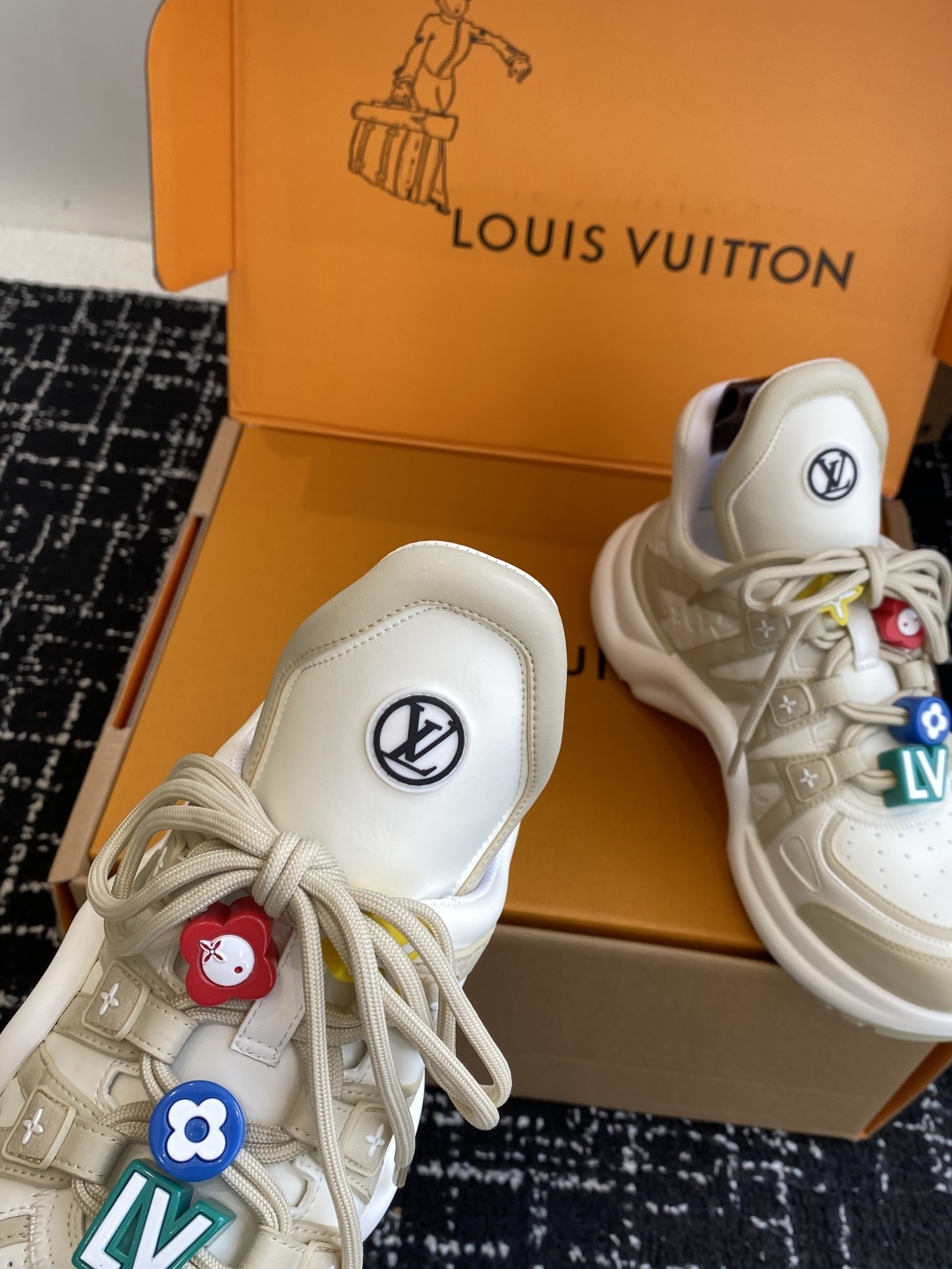 东莞代购级 扣子➕10(官网同步✈️盒包装)
⚠️全新升级Louis Vuitton 路易斯威登 25