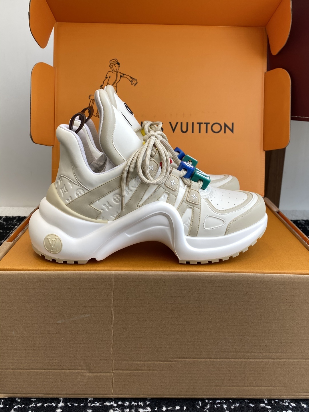 东莞代购级 扣子➕10(官网同步✈️盒包装)
⚠️全新升级Louis Vuitton 路易斯威登 25