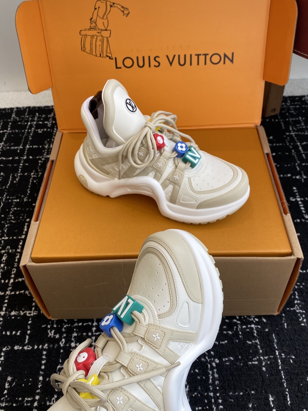 东莞代购级 扣子➕10(官网同步✈️盒包装)
⚠️全新升级Louis Vuitton 路易斯威登 25