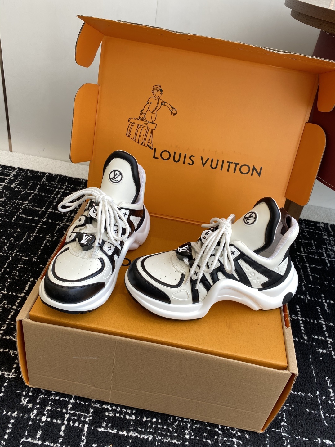 东莞代购级 扣子➕10(官网同步✈️盒包装)
⚠️全新升级Louis Vuitton 路易斯威登 25