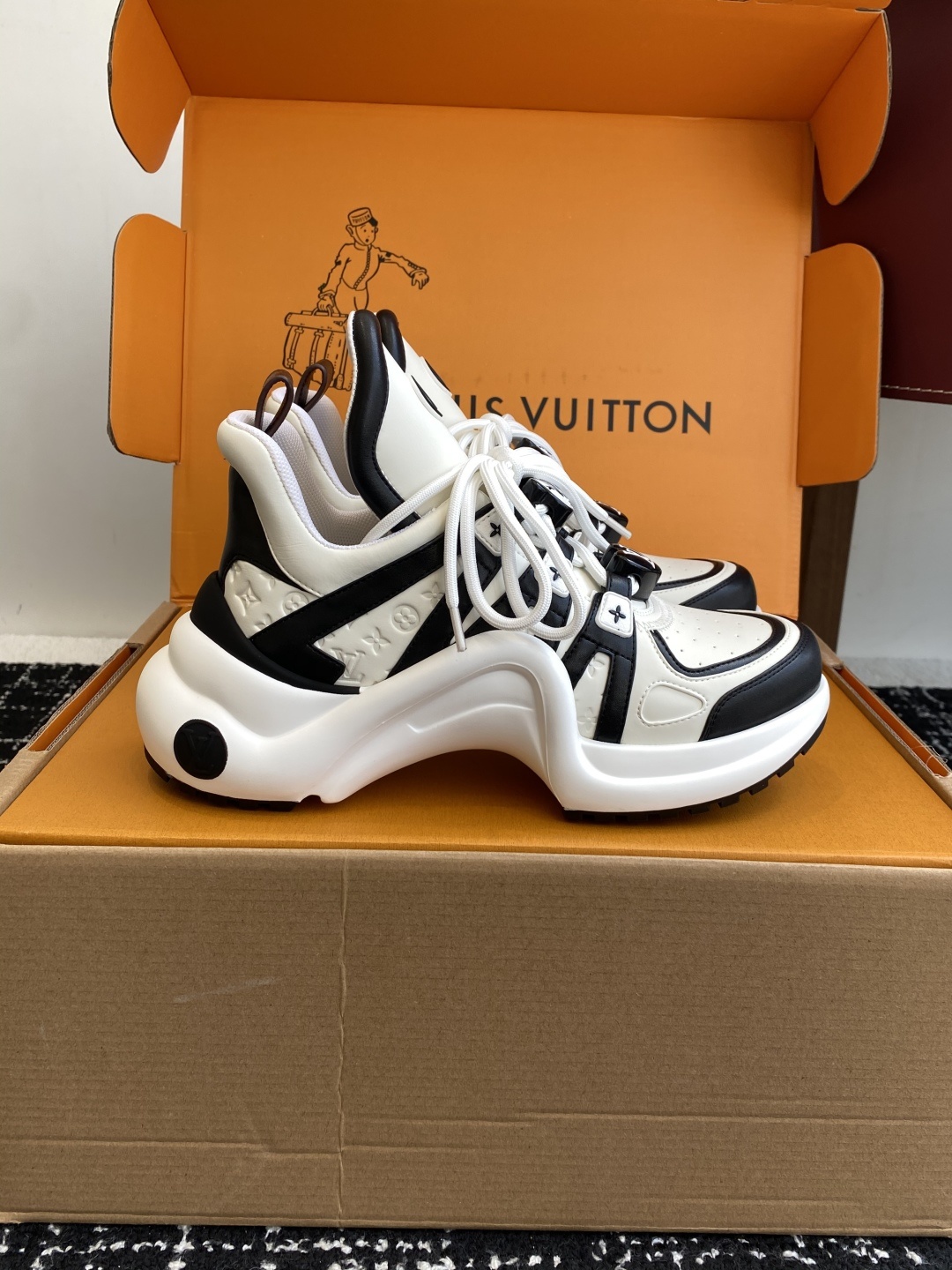 东莞代购级 扣子➕10(官网同步✈️盒包装)
⚠️全新升级Louis Vuitton 路易斯威登 25