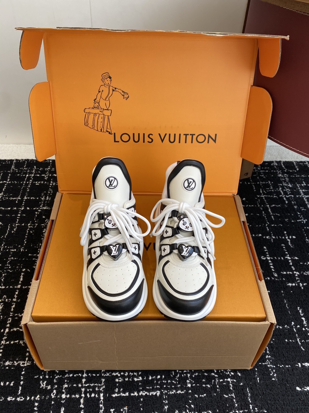 东莞代购级 扣子➕10(官网同步✈️盒包装)
⚠️全新升级Louis Vuitton 路易斯威登 25
