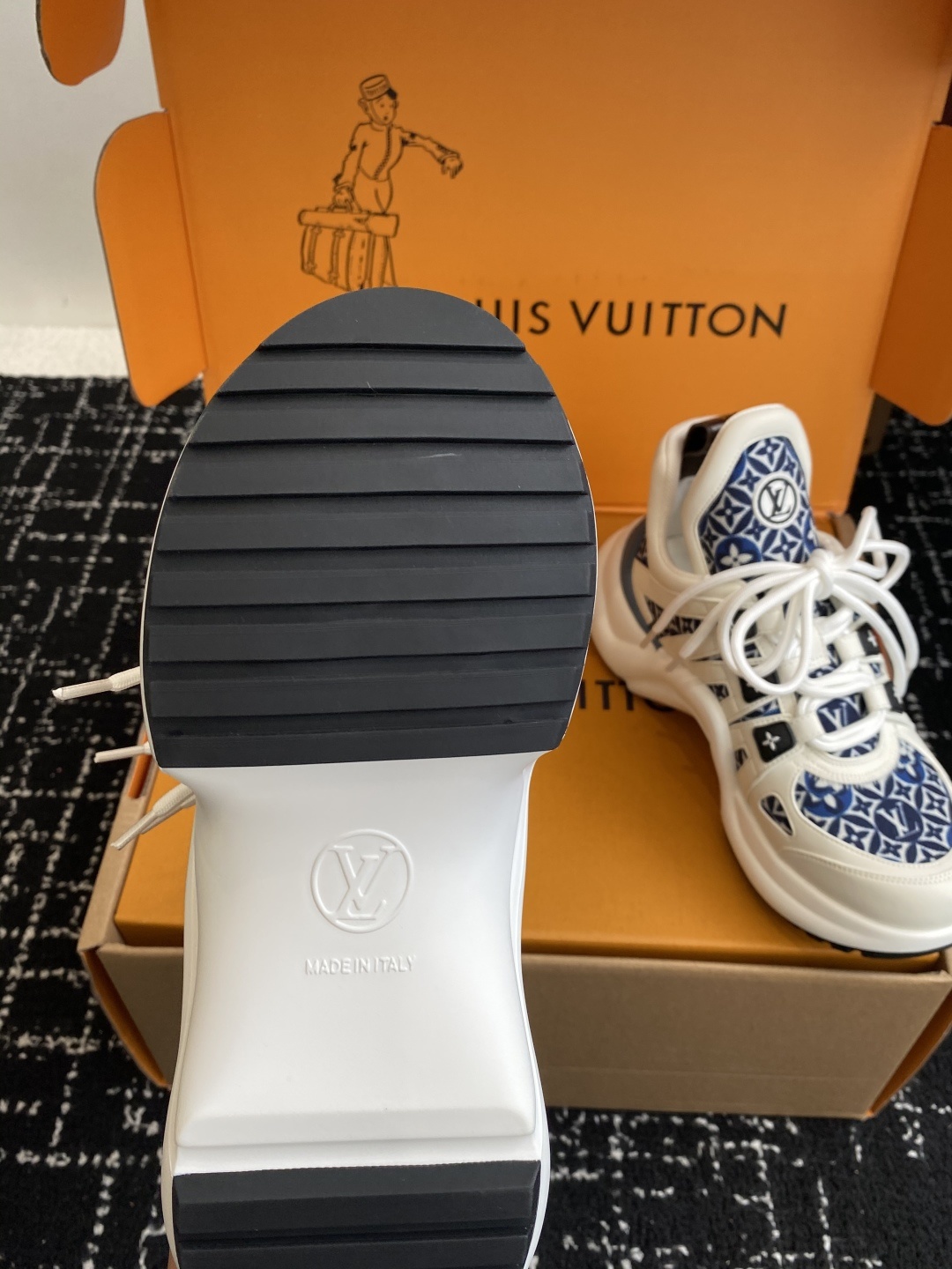 东莞代购级 扣子➕10(官网同步✈️盒包装)
⚠️全新升级Louis Vuitton 路易斯威登 25