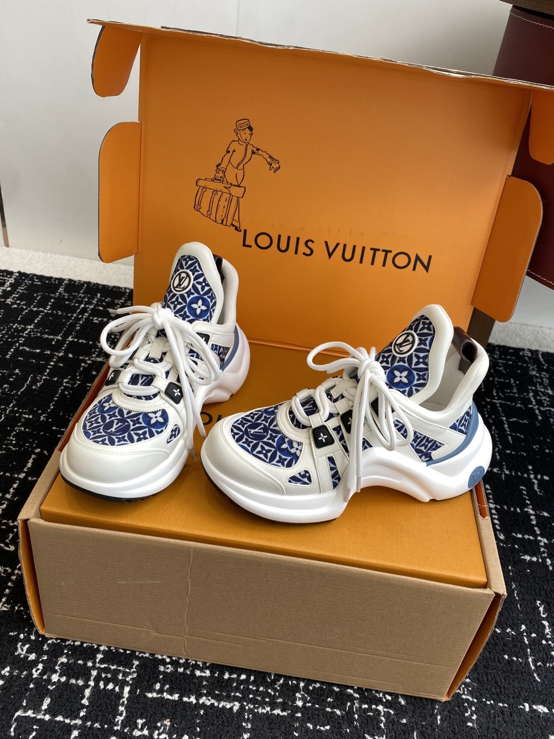 东莞代购级 扣子➕10(官网同步✈️盒包装)
⚠️全新升级Louis Vuitton 路易斯威登 25
