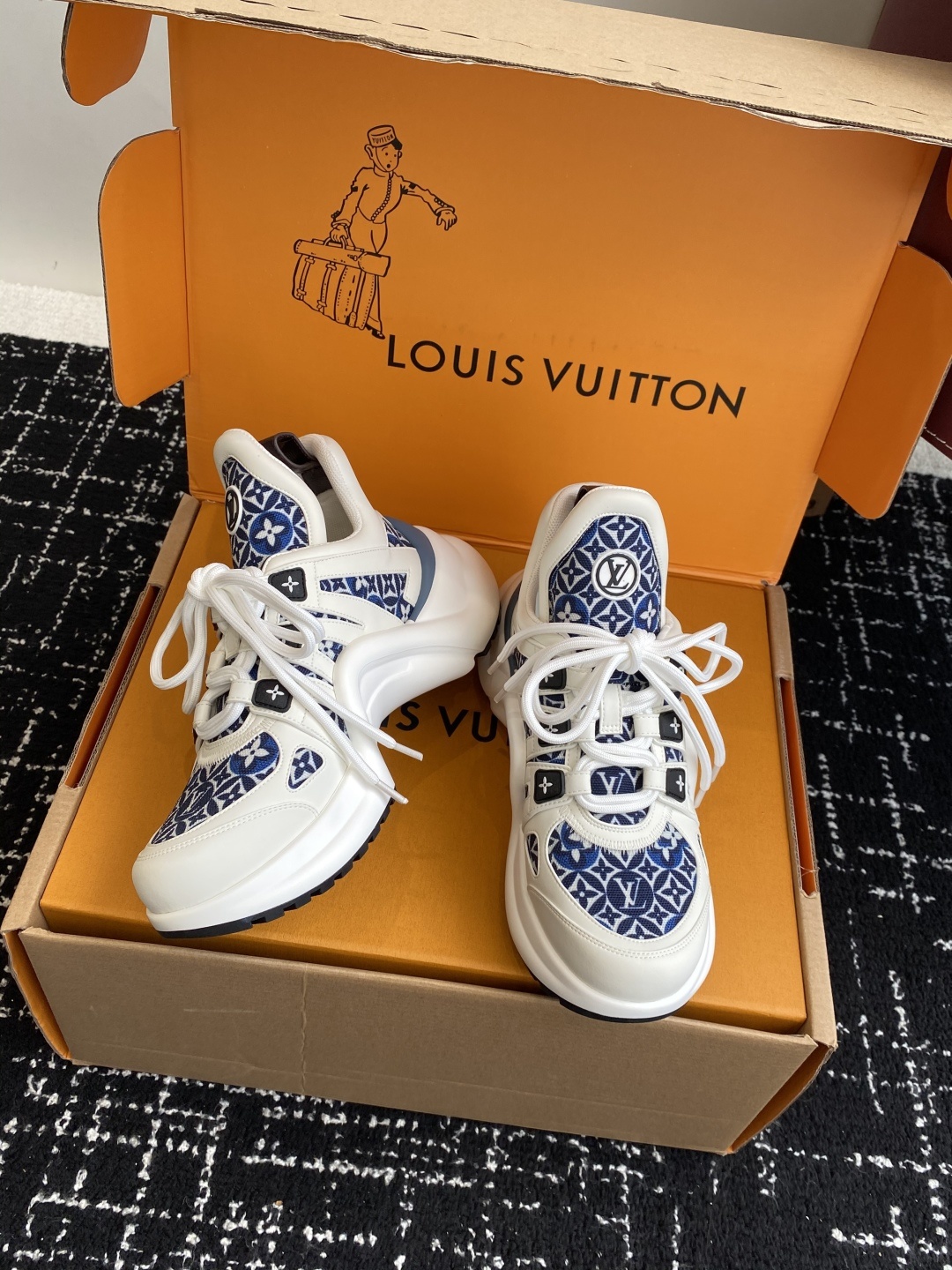 东莞代购级 扣子➕10(官网同步✈️盒包装)
⚠️全新升级Louis Vuitton 路易斯威登 25