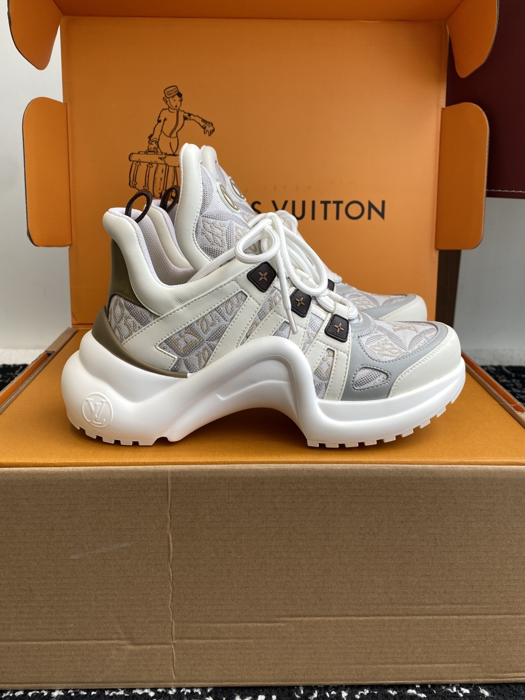 东莞代购级 扣子➕10(官网同步✈️盒包装)
⚠️全新升级Louis Vuitton 路易斯威登 25