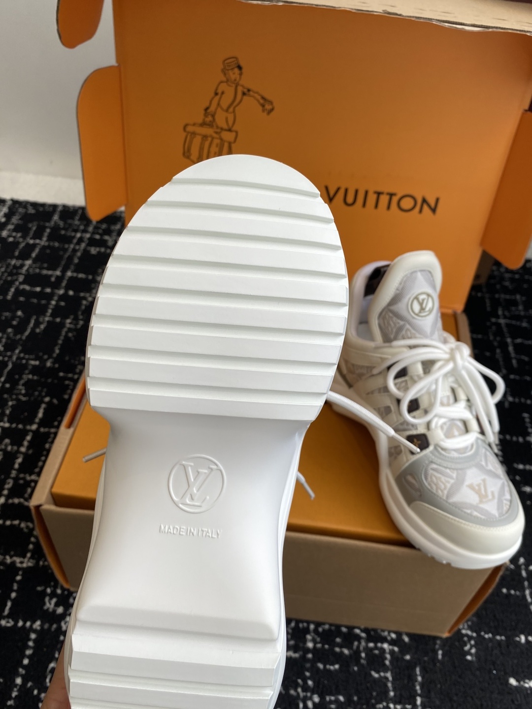 东莞代购级 扣子➕10(官网同步✈️盒包装)
⚠️全新升级Louis Vuitton 路易斯威登 25