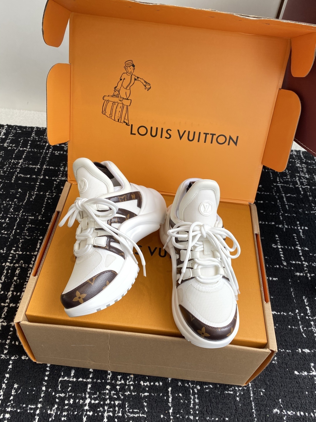 东莞代购级 扣子➕10(官网同步✈️盒包装)
⚠️全新升级Louis Vuitton 路易斯威登 25