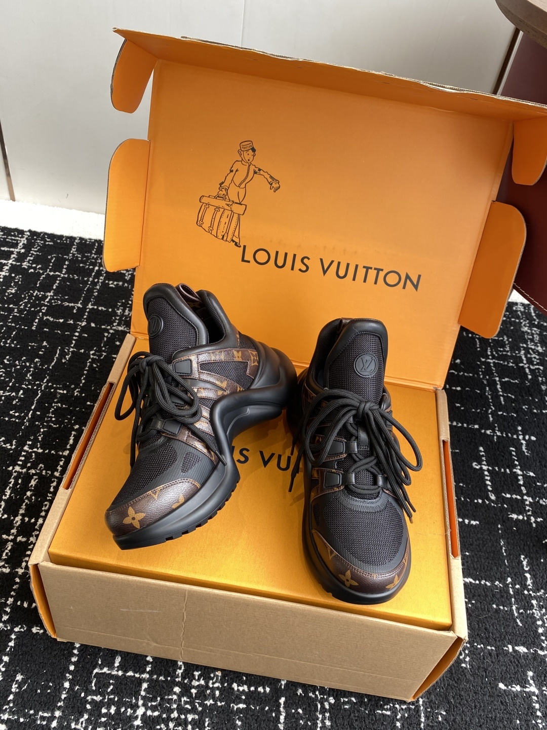 东莞代购级 扣子➕10(官网同步✈️盒包装)
⚠️全新升级Louis Vuitton 路易斯威登 25