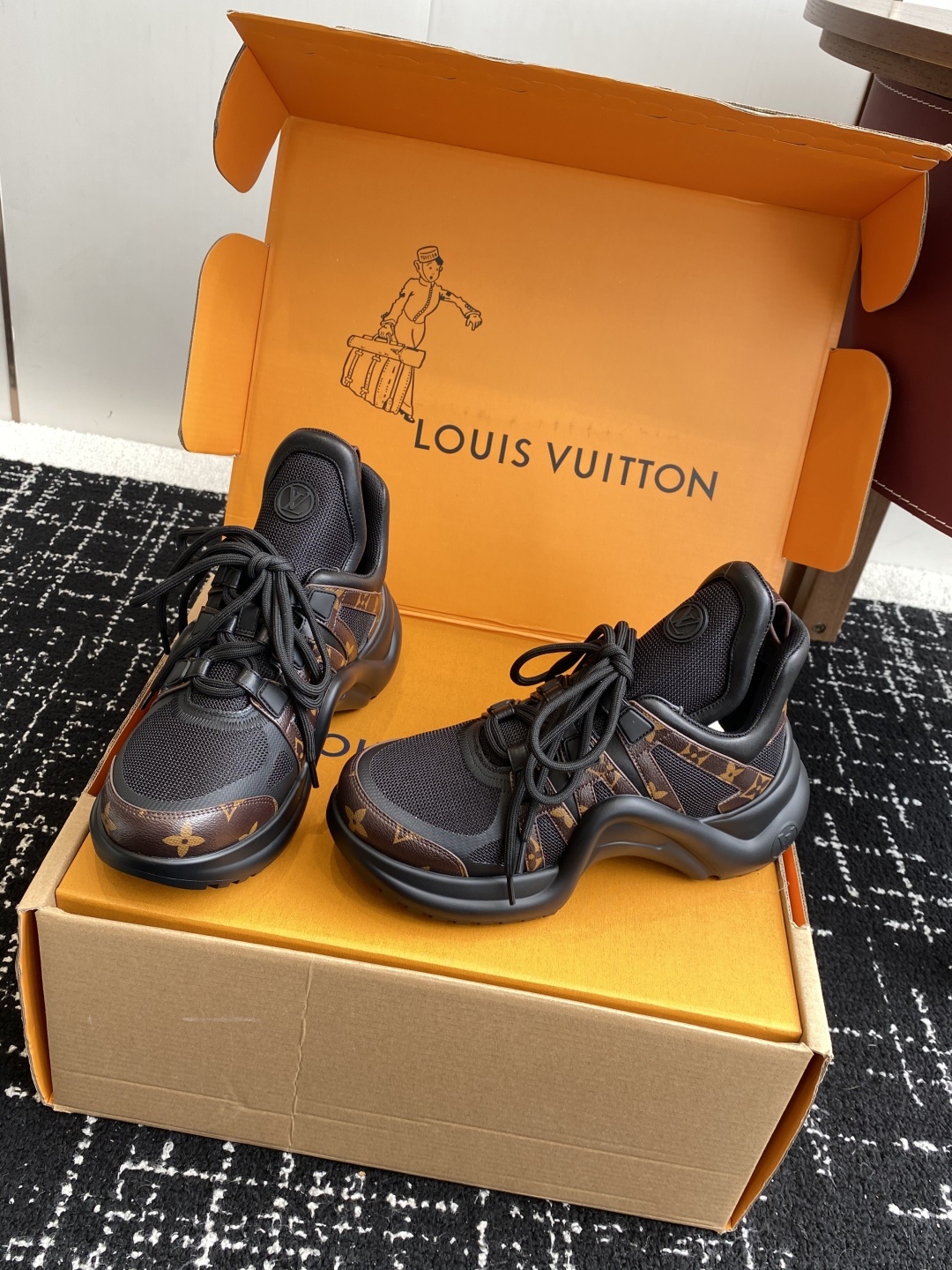 东莞代购级 扣子➕10(官网同步✈️盒包装)
⚠️全新升级Louis Vuitton 路易斯威登 25