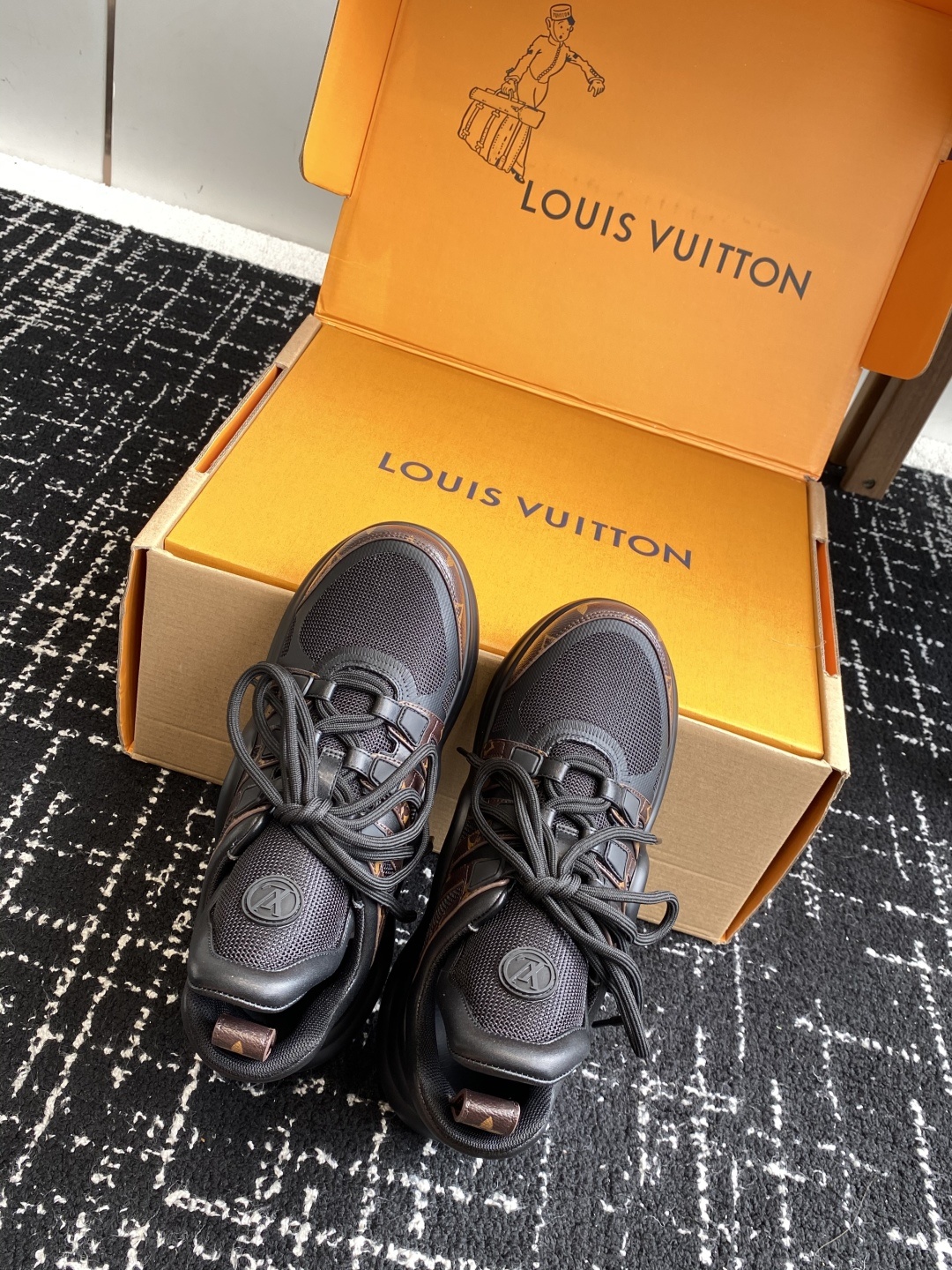东莞代购级 扣子➕10(官网同步✈️盒包装)
⚠️全新升级Louis Vuitton 路易斯威登 25