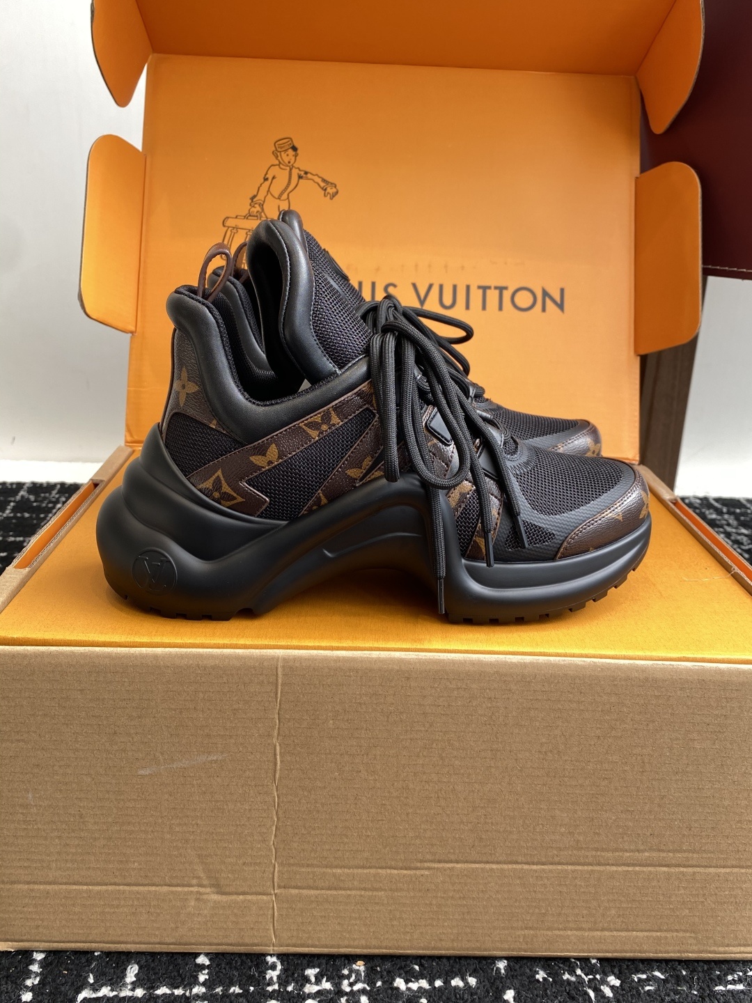 东莞代购级 扣子➕10(官网同步✈️盒包装)
⚠️全新升级Louis Vuitton 路易斯威登 25