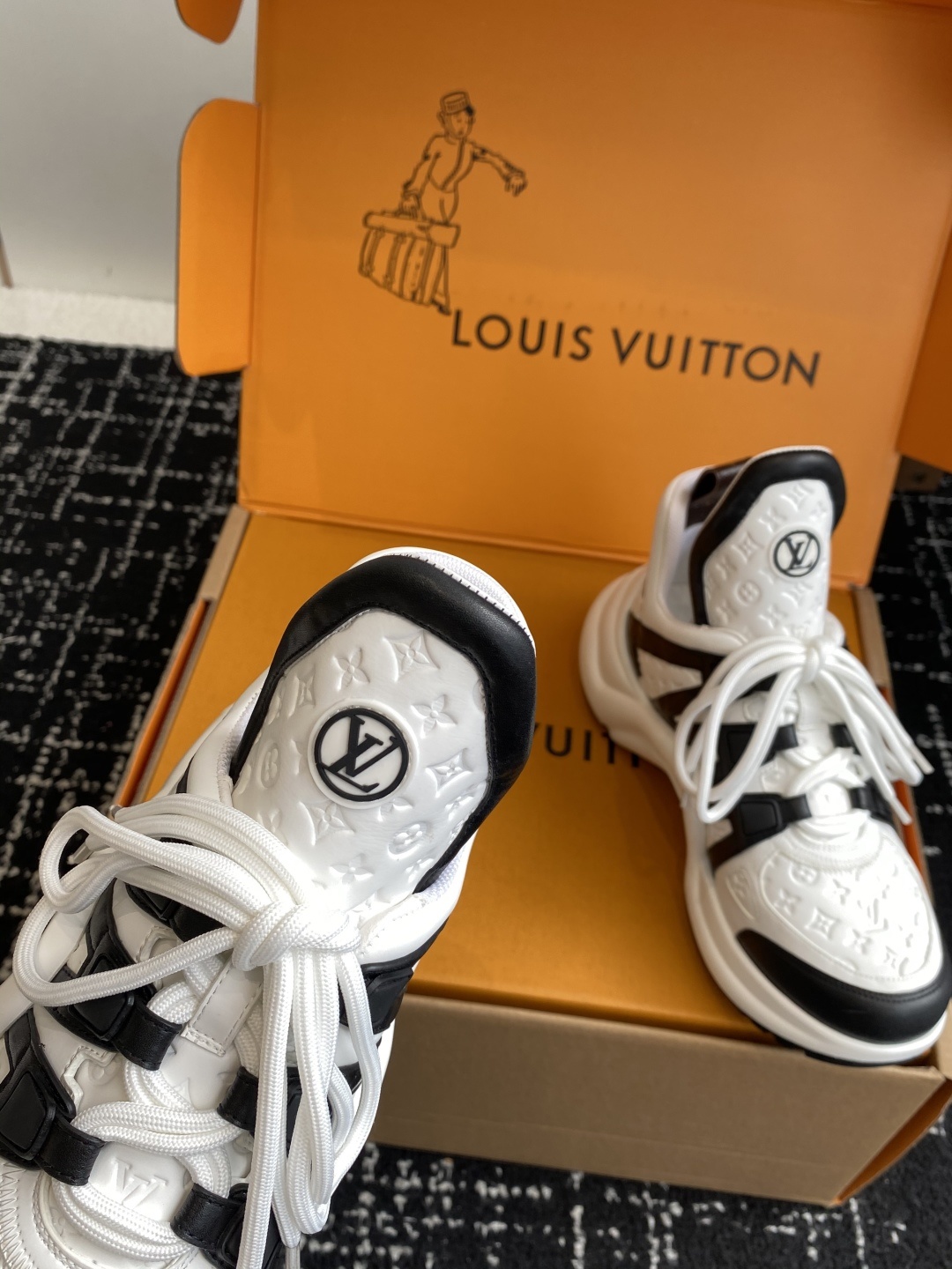东莞代购级 扣子➕10(官网同步✈️盒包装)
⚠️全新升级Louis Vuitton 路易斯威登 25