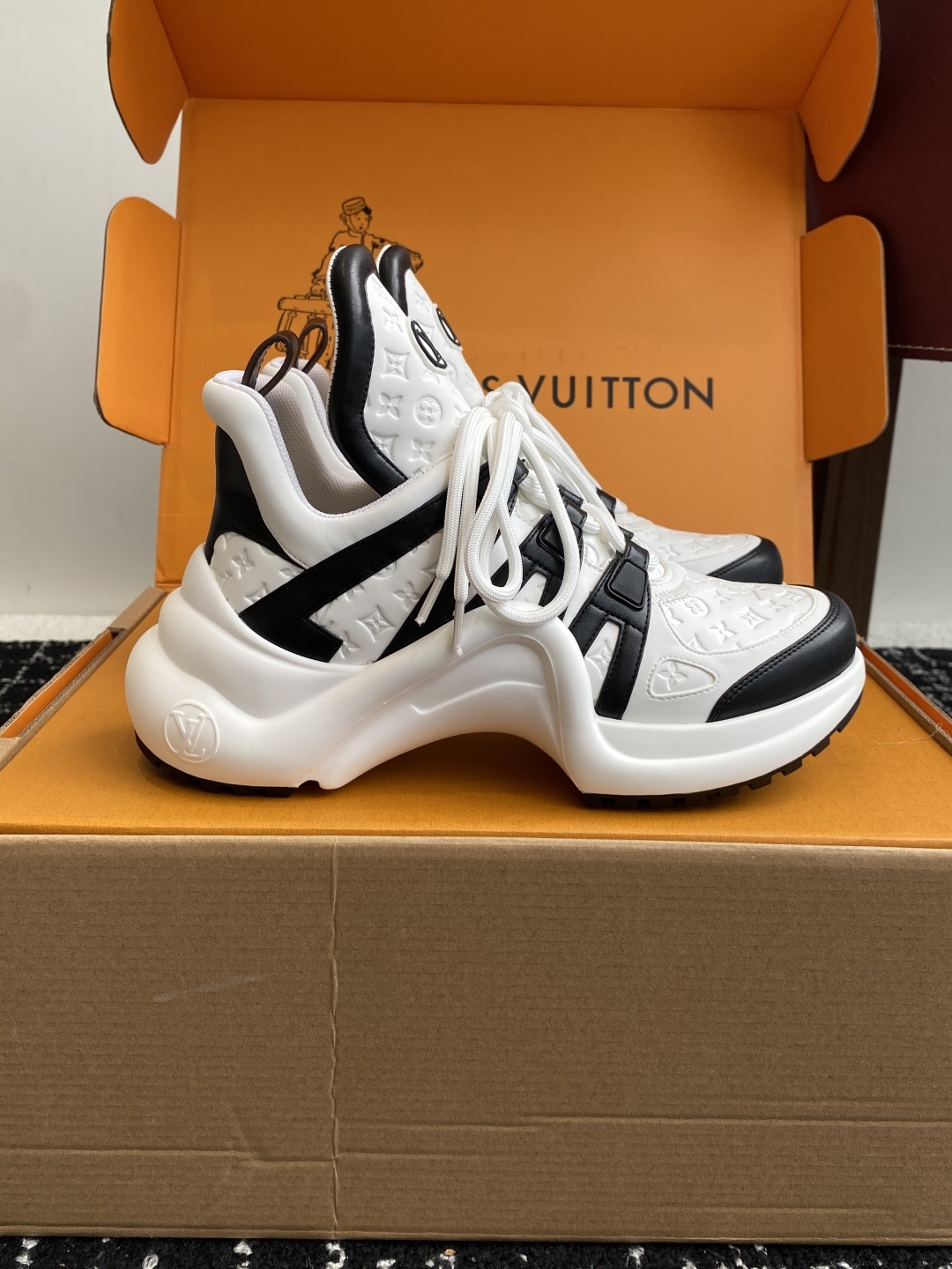 东莞代购级 扣子➕10(官网同步✈️盒包装)
⚠️全新升级Louis Vuitton 路易斯威登 25