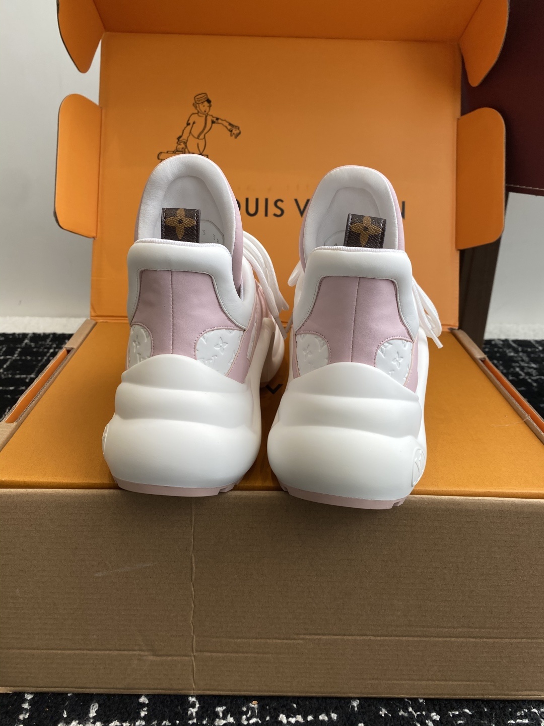 东莞代购级 扣子➕10(官网同步✈️盒包装)
⚠️全新升级Louis Vuitton 路易斯威登 25