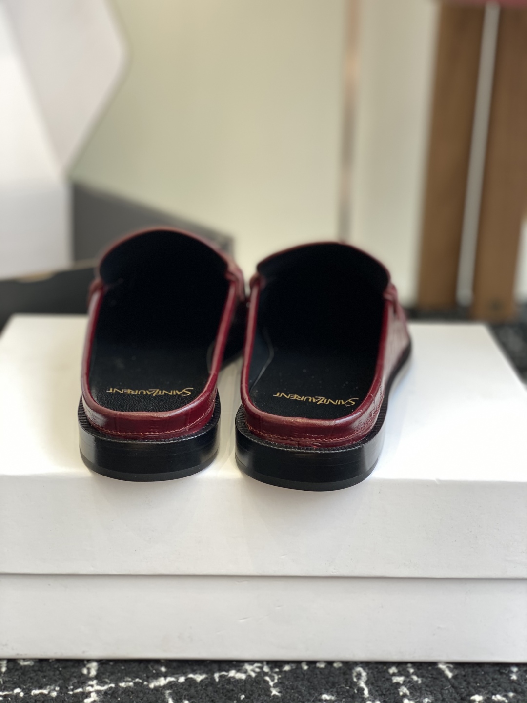 代购级Saint Laurent 圣罗兰 25ss经典乐福半拖小皮鞋超级超级无敌火爆的一个款这款我们家每