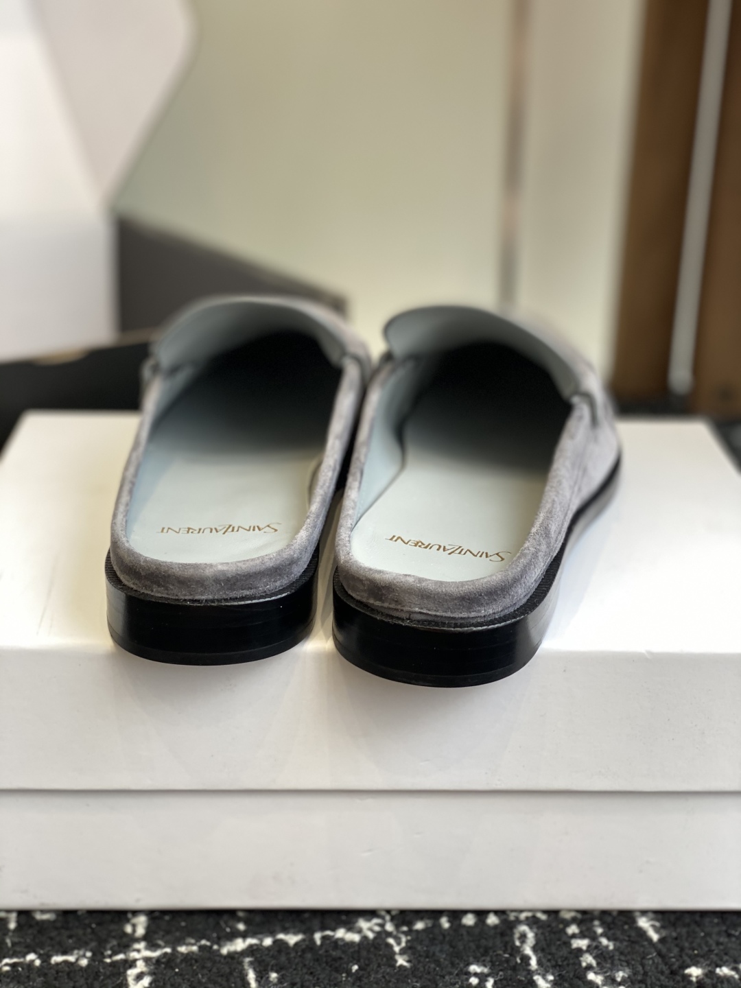 代购级Saint Laurent 圣罗兰 25ss经典乐福半拖小皮鞋超级超级无敌火爆的一个款这款我们家每