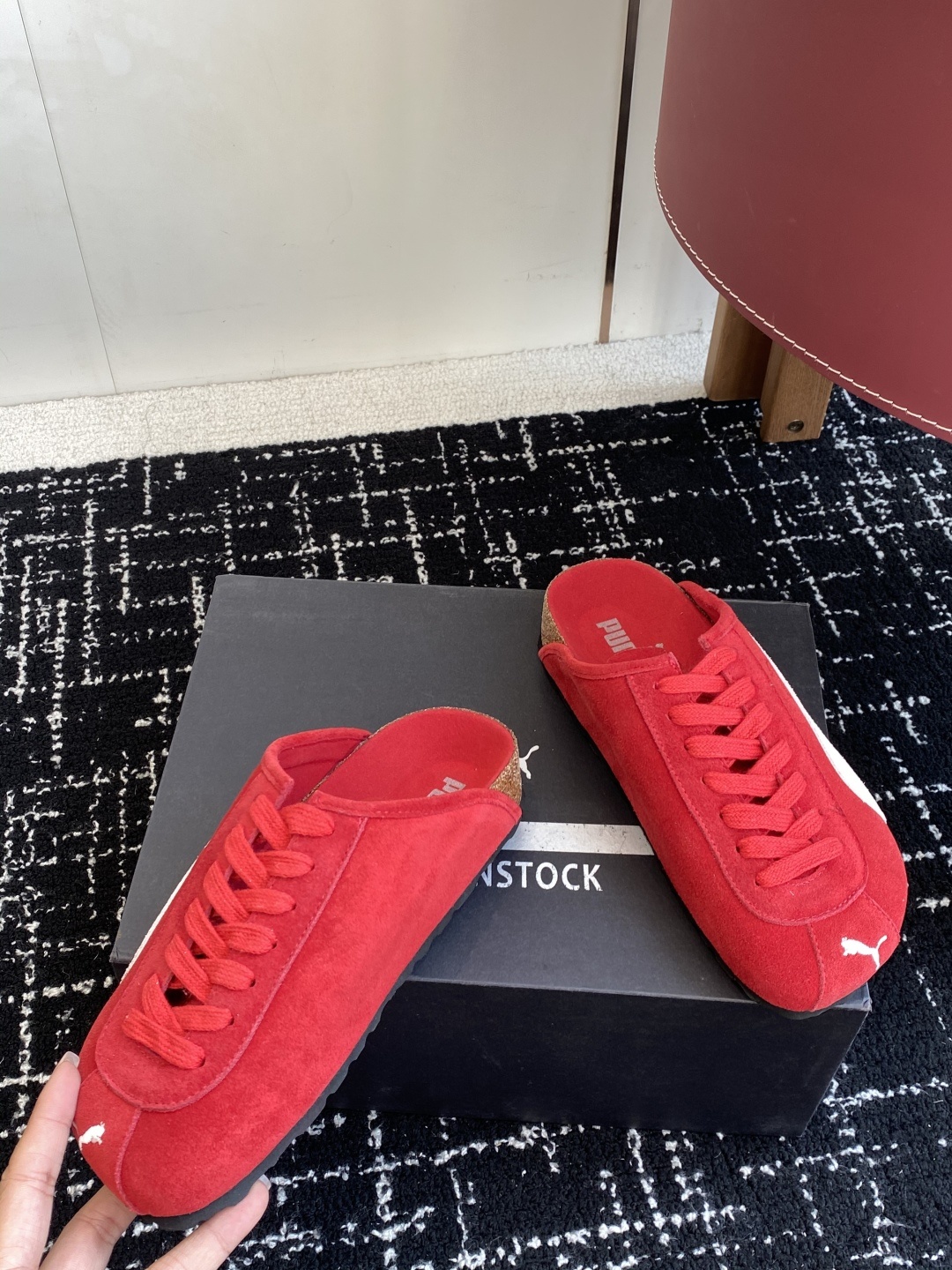 代购级puma x Birkenstock 彪马x勃肯鞋情侣款 包头鞋皮革绒面双扣时尚休闲平底鞋 牛皮绒