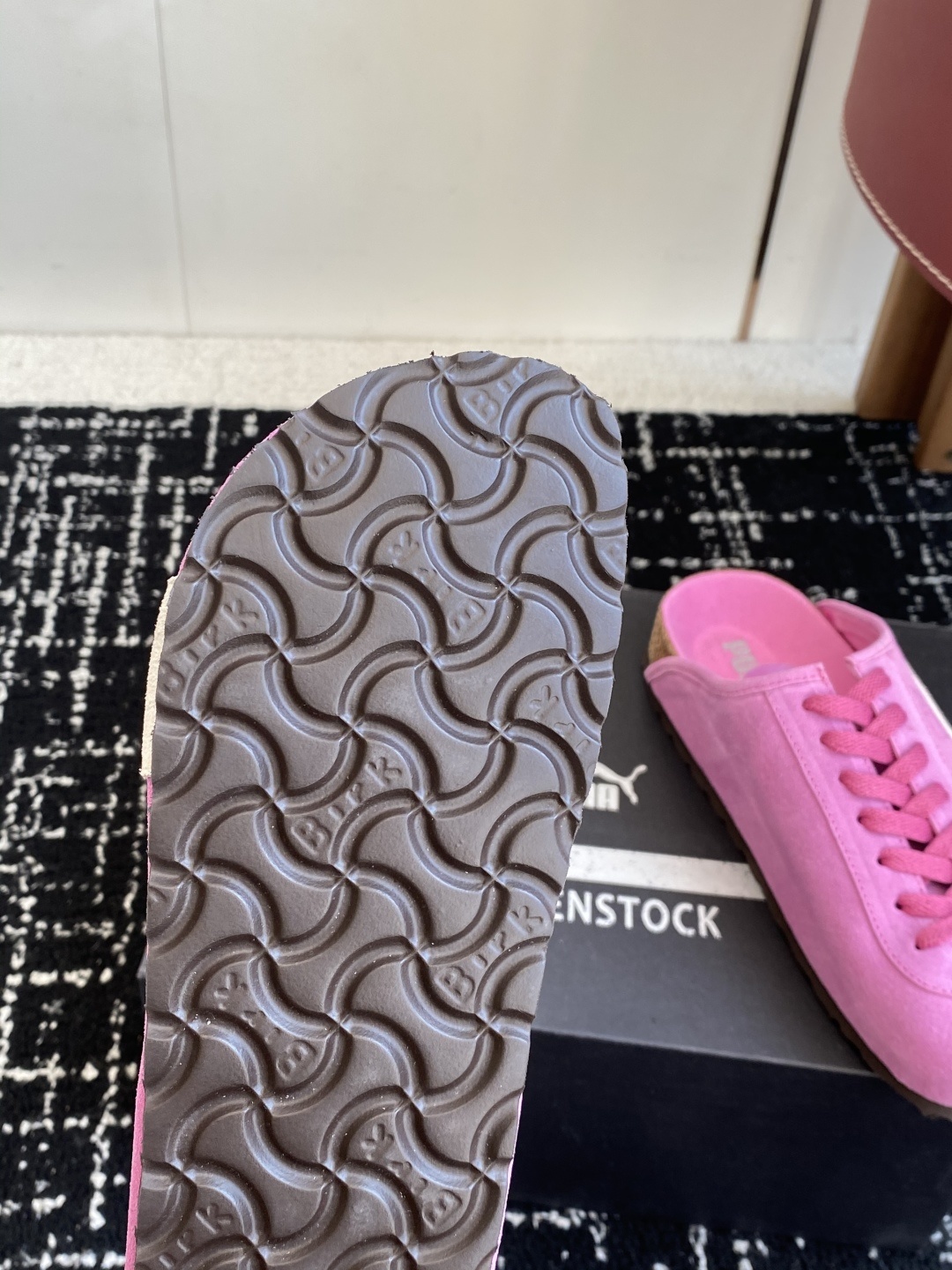 代购级puma x Birkenstock 彪马x勃肯鞋情侣款 包头鞋皮革绒面双扣时尚休闲平底鞋 牛皮绒
