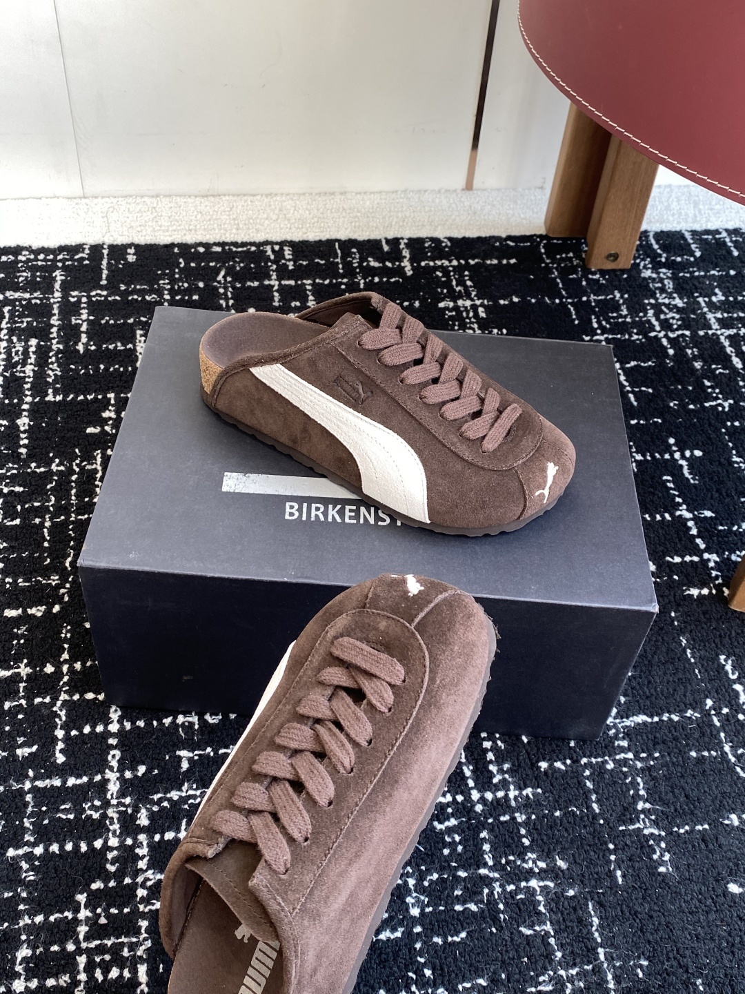 代购级puma x Birkenstock 彪马x勃肯鞋情侣款 包头鞋皮革绒面双扣时尚休闲平底鞋 牛皮绒