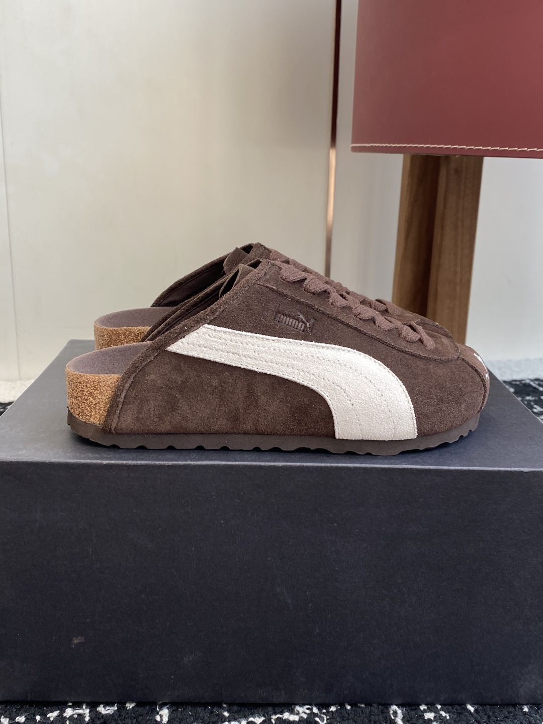 代购级puma x Birkenstock 彪马x勃肯鞋情侣款 包头鞋皮革绒面双扣时尚休闲平底鞋 牛皮绒