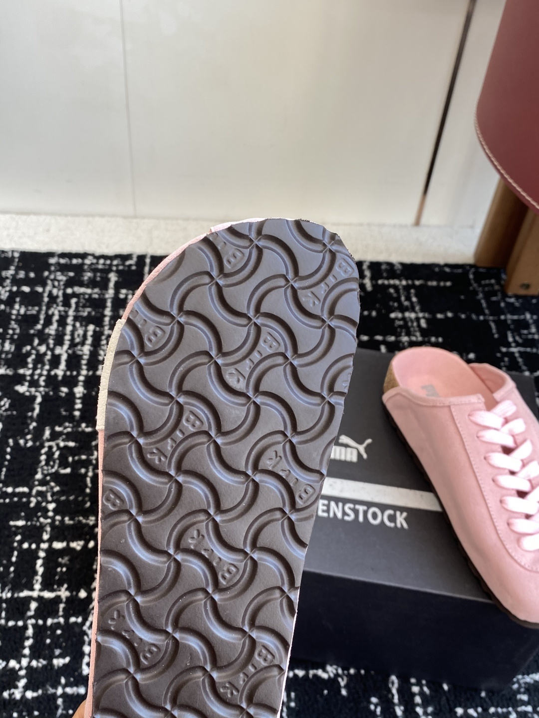 代购级puma x Birkenstock 彪马x勃肯鞋情侣款 包头鞋皮革绒面双扣时尚休闲平底鞋 牛皮绒