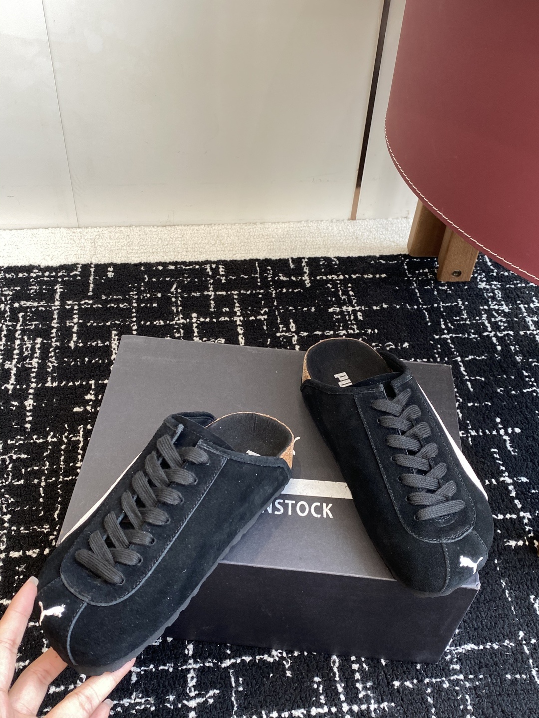 代购级puma x Birkenstock 彪马x勃肯鞋情侣款 包头鞋皮革绒面双扣时尚休闲平底鞋 牛皮绒