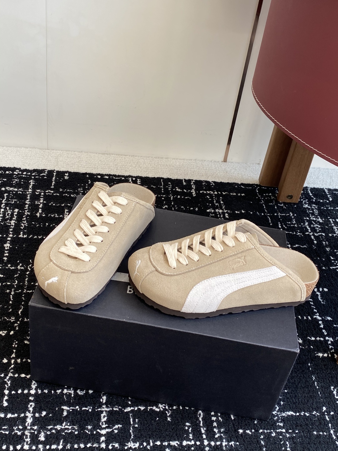 代购级puma x Birkenstock 彪马x勃肯鞋情侣款 包头鞋皮革绒面双扣时尚休闲平底鞋 牛皮绒