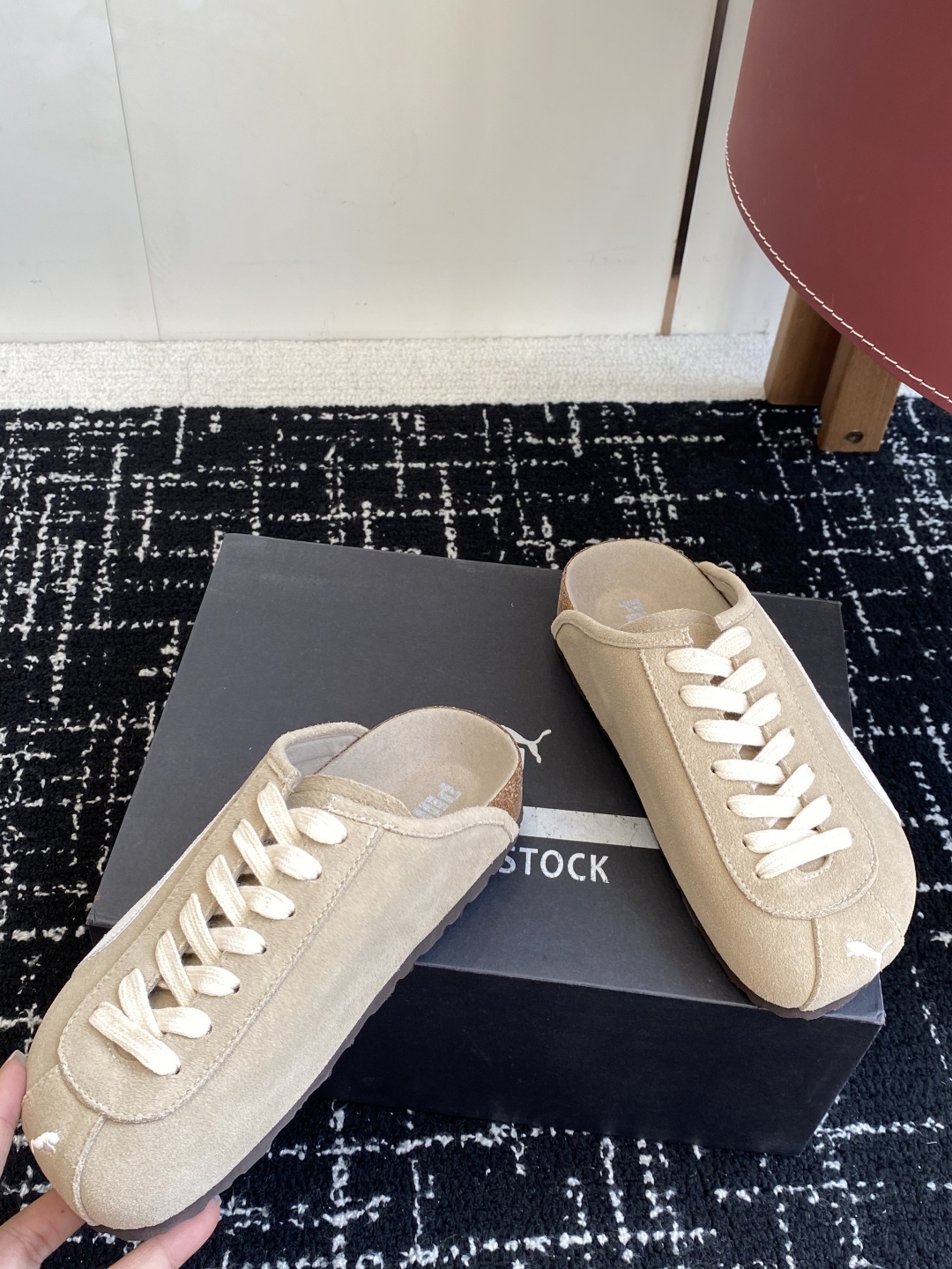 代购级puma x Birkenstock 彪马x勃肯鞋情侣款 包头鞋皮革绒面双扣时尚休闲平底鞋 牛皮绒